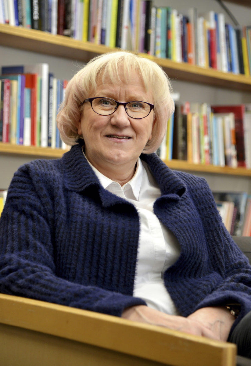 Smart & Clean -s&auml;&auml;ti&ouml;n johtava asiantuntija Jaana Pelkonen toivoo, ett&auml;  muovien kierr&auml;tyksen  ekosysteemi jatkaa  toimintaansa sittenkin,  kun itse s&auml;&auml;ti&ouml;n  toimikausi p&auml;&auml;ttyy.